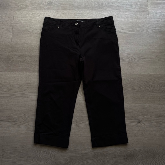 Zac & Rachel Pants - Zac & Rachel Cuffed Capri Pants